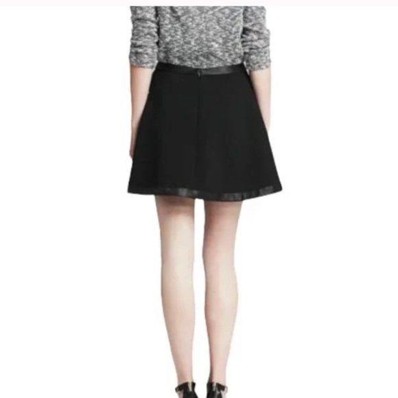 NWT Banana Republic Black Skirt | Sz 00P (Petite Collection) - Picture 2 of 8